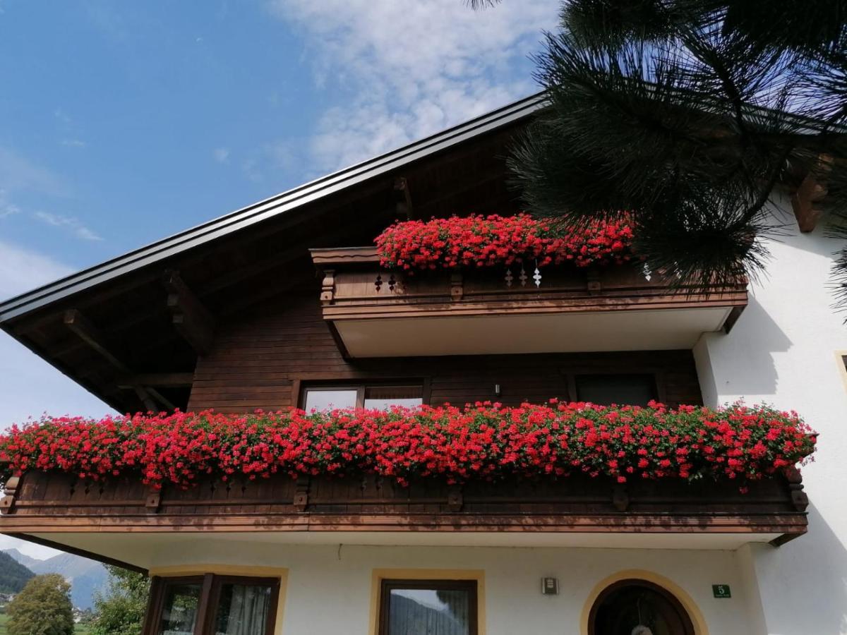 Barschtlerhof Lägenhet Axams Exteriör bild